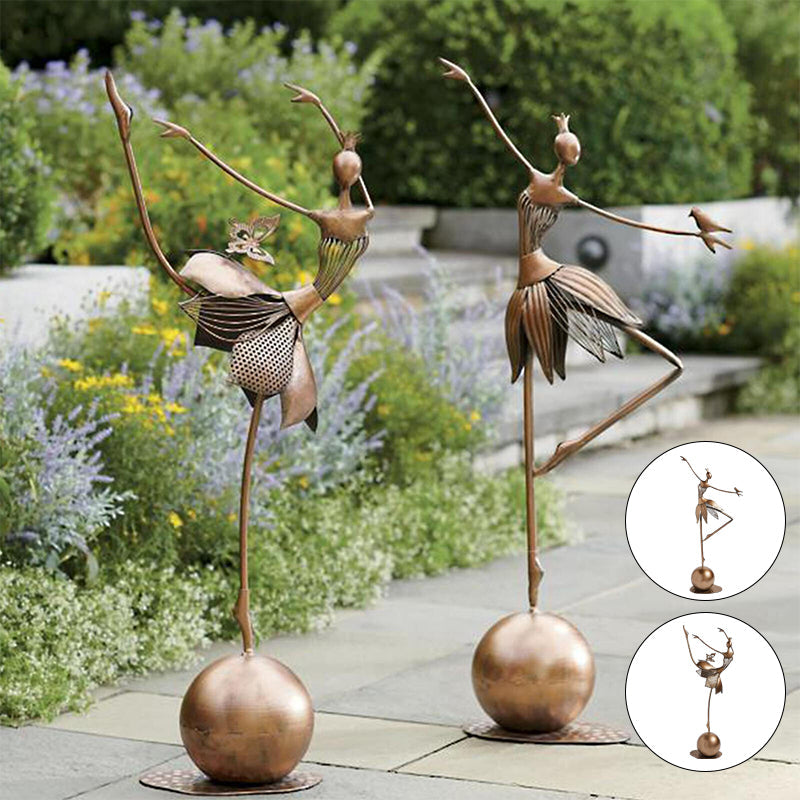 Sjarmerende dansende hagejente