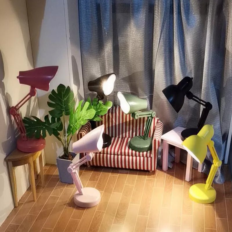 Magnetisk Mini Skrivebords Lampe - NordHjem