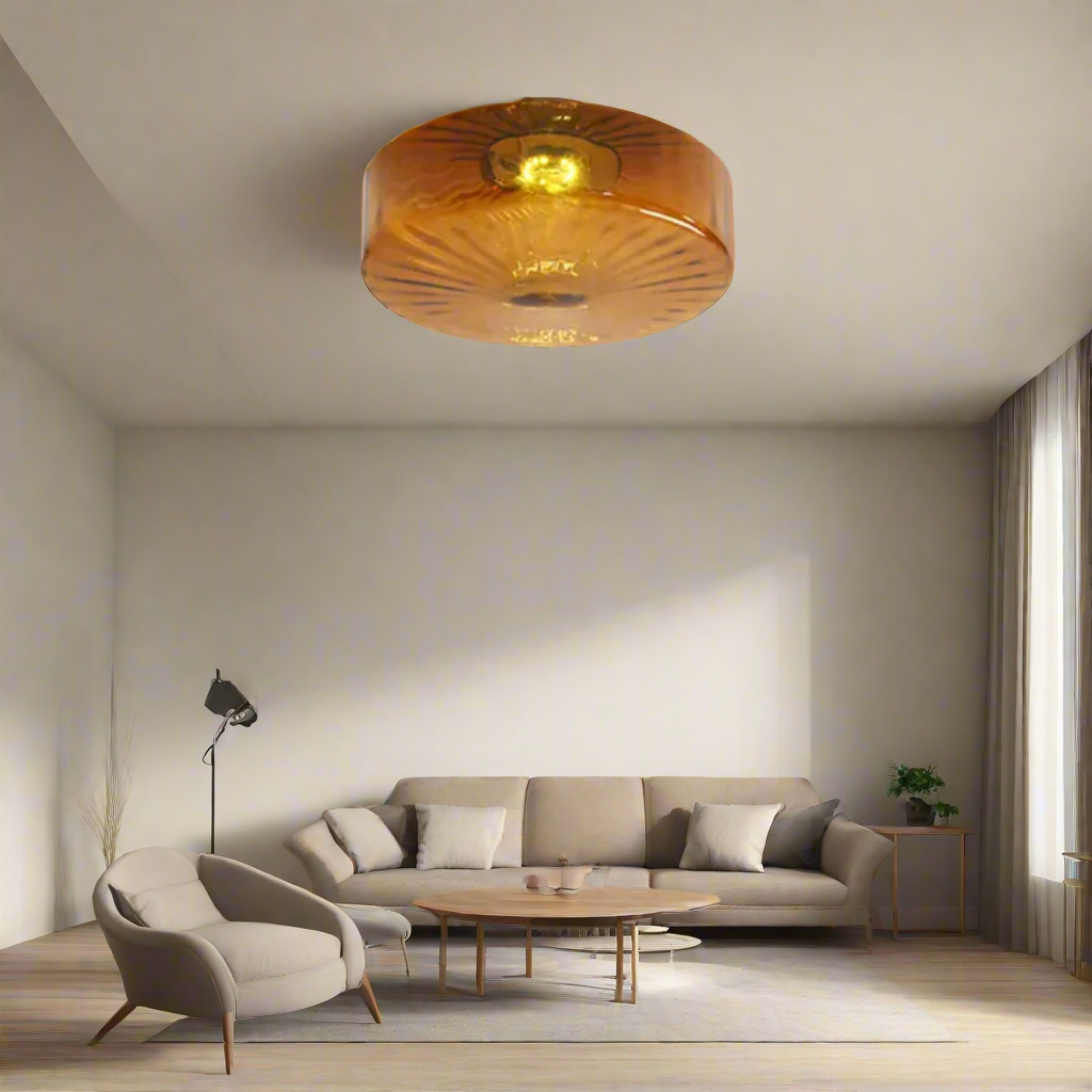 RadiantAura taklampe i ravfarget glass med solstråledesign