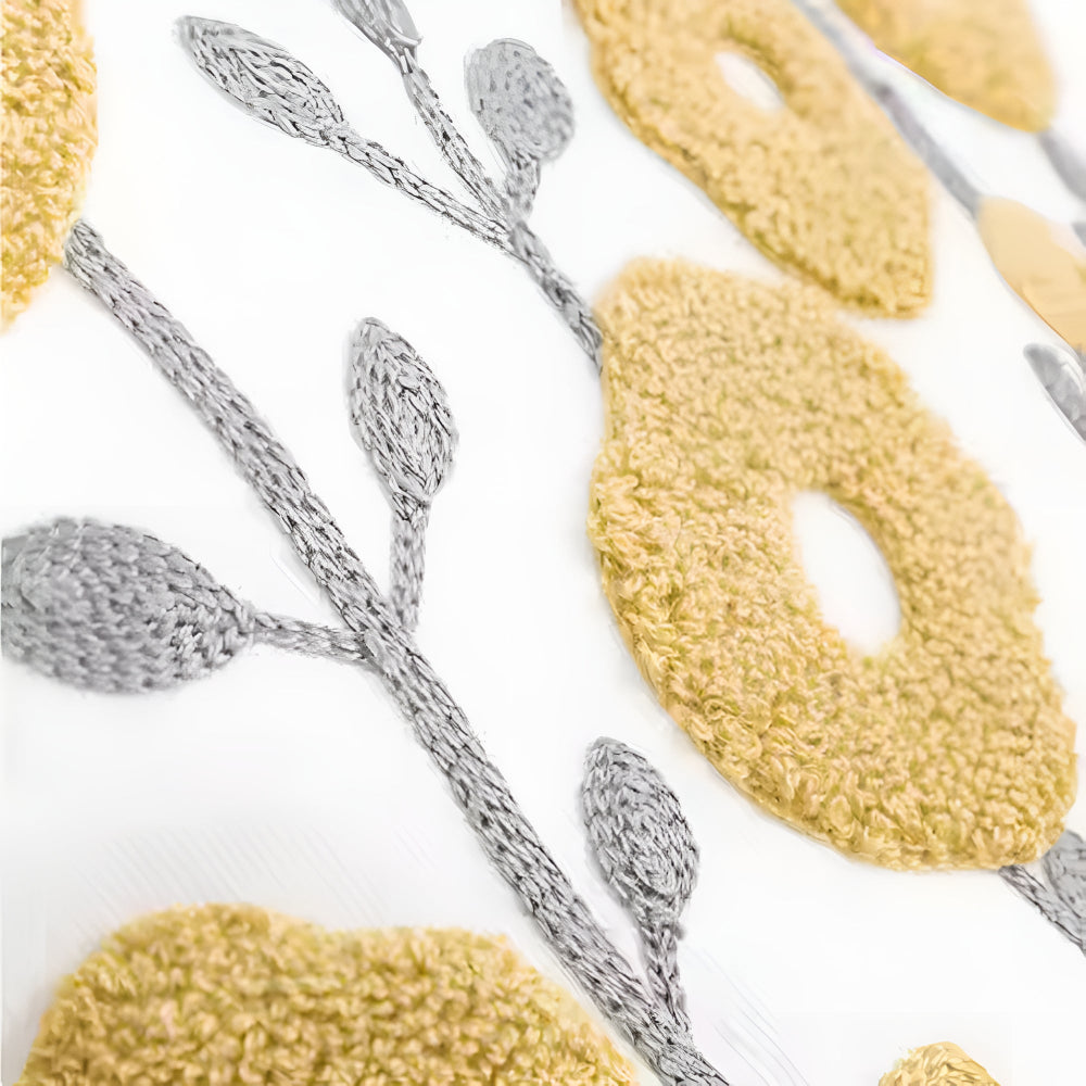 Brodert putetrekk med blomsteressens