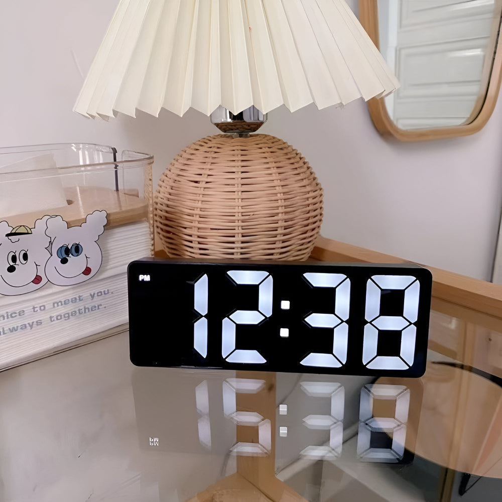 Digital LED-vekkerklokke med speil