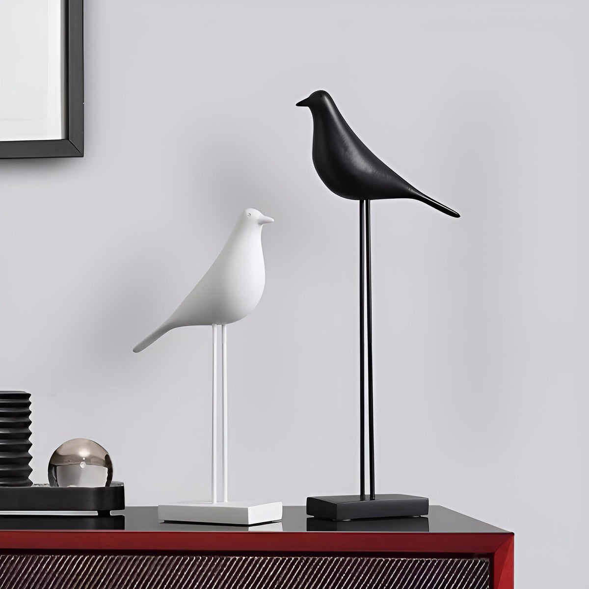 Minimalistiske fugleifigurer til pynt