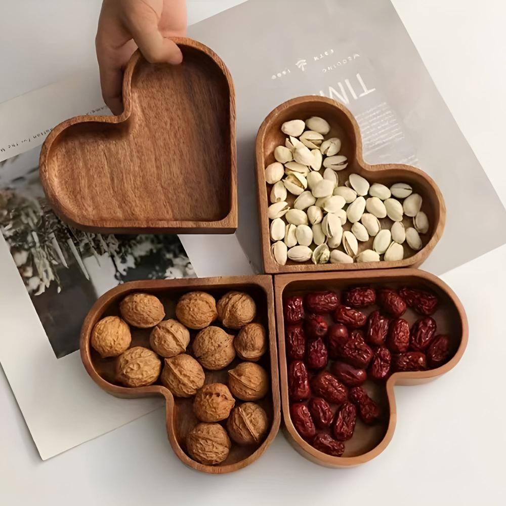 Hjerteformede snacksfat i tre | 4 stk