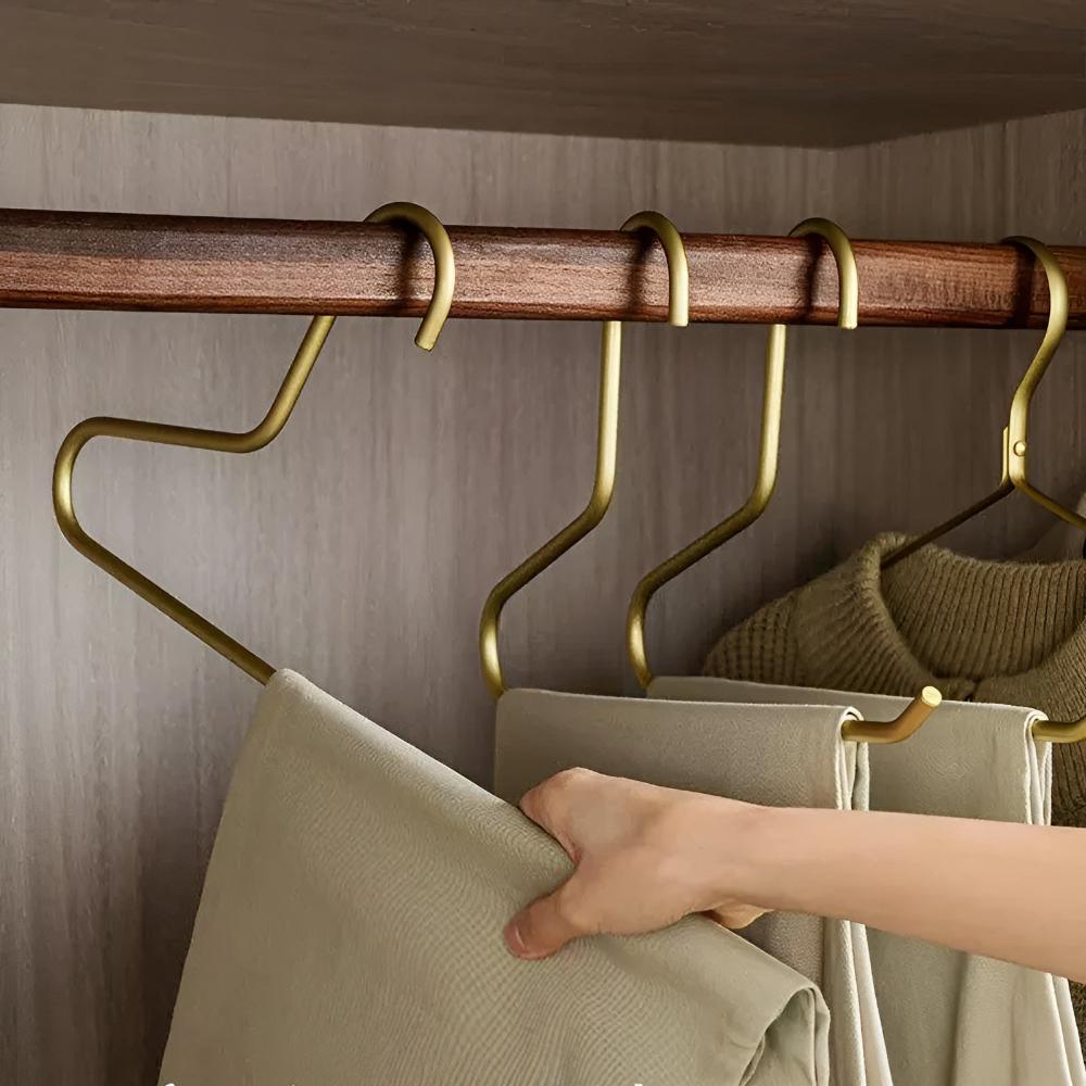 Minimalistiske kleshengere i metall | 5 stk