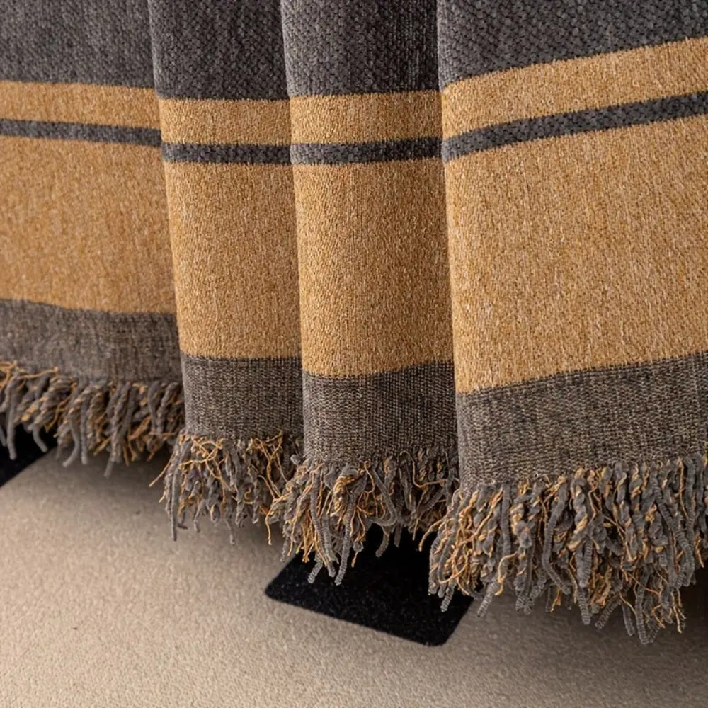 Safari chenille-sofatrekk med tigermotiv