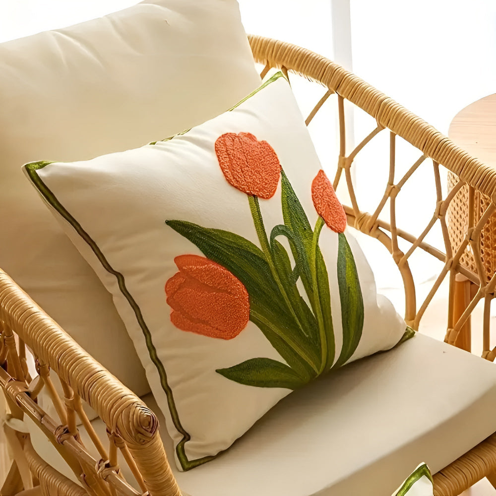 Putetrekk med blomstrende tulipaner
