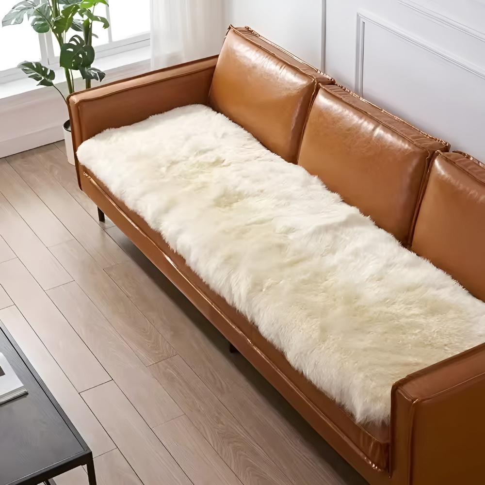 Plysjtrekk til sofaen i syntetisk pels