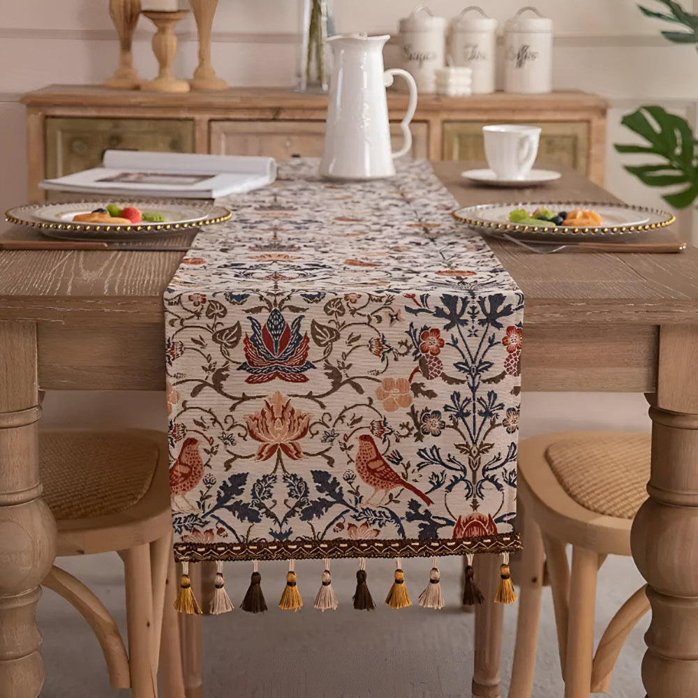 Vintage bordløper i jacquard med blomster og fugler
