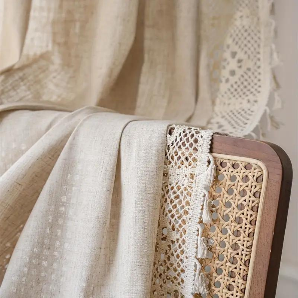 Geometrisk lingardin i landlig stil
