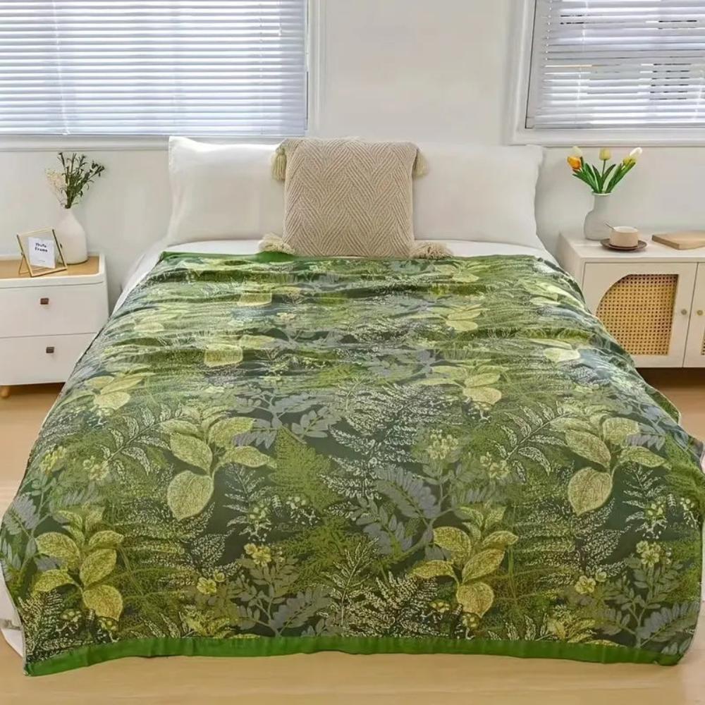 Kjølende dyne i bambusfiber med bladmotiv – 59"x79"