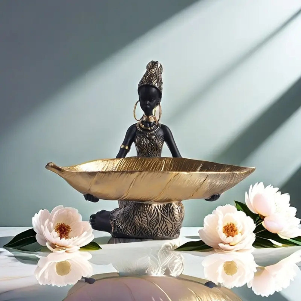 Elegant smykkeholder formet som kvinne – ZURI