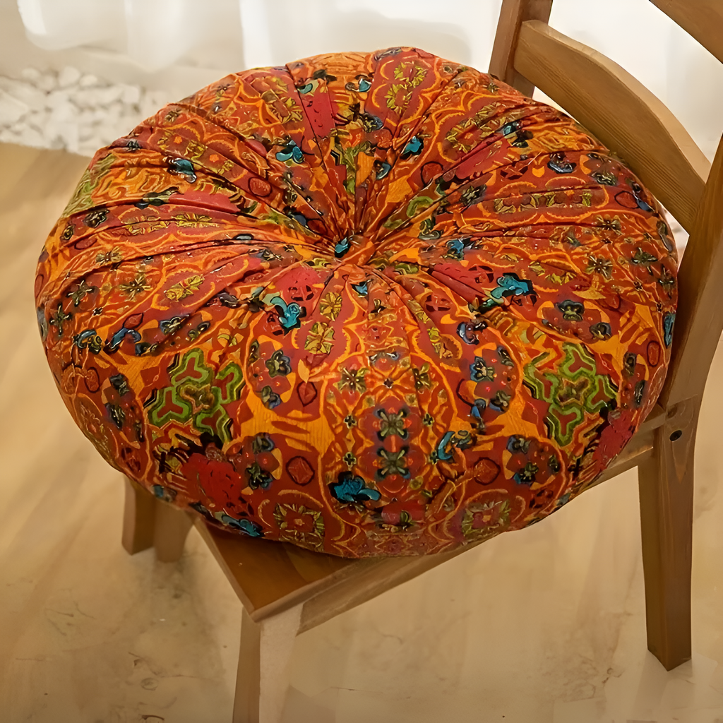 Bohemsk brodert gulvpute