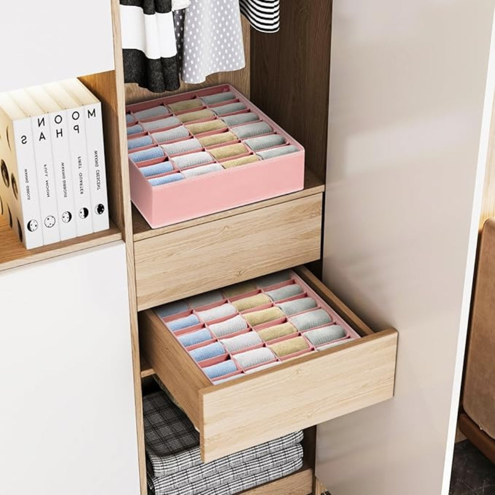 Sammenleggbar organisator for sokker og undertøy