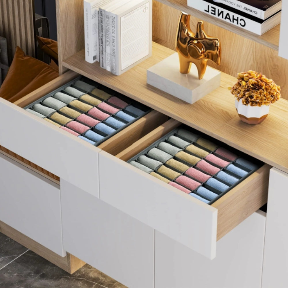 Sammenleggbar organisator for sokker og undertøy