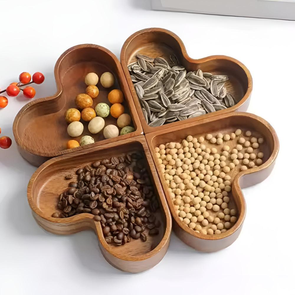 Hjerteformede snacksfat i tre | 4 stk