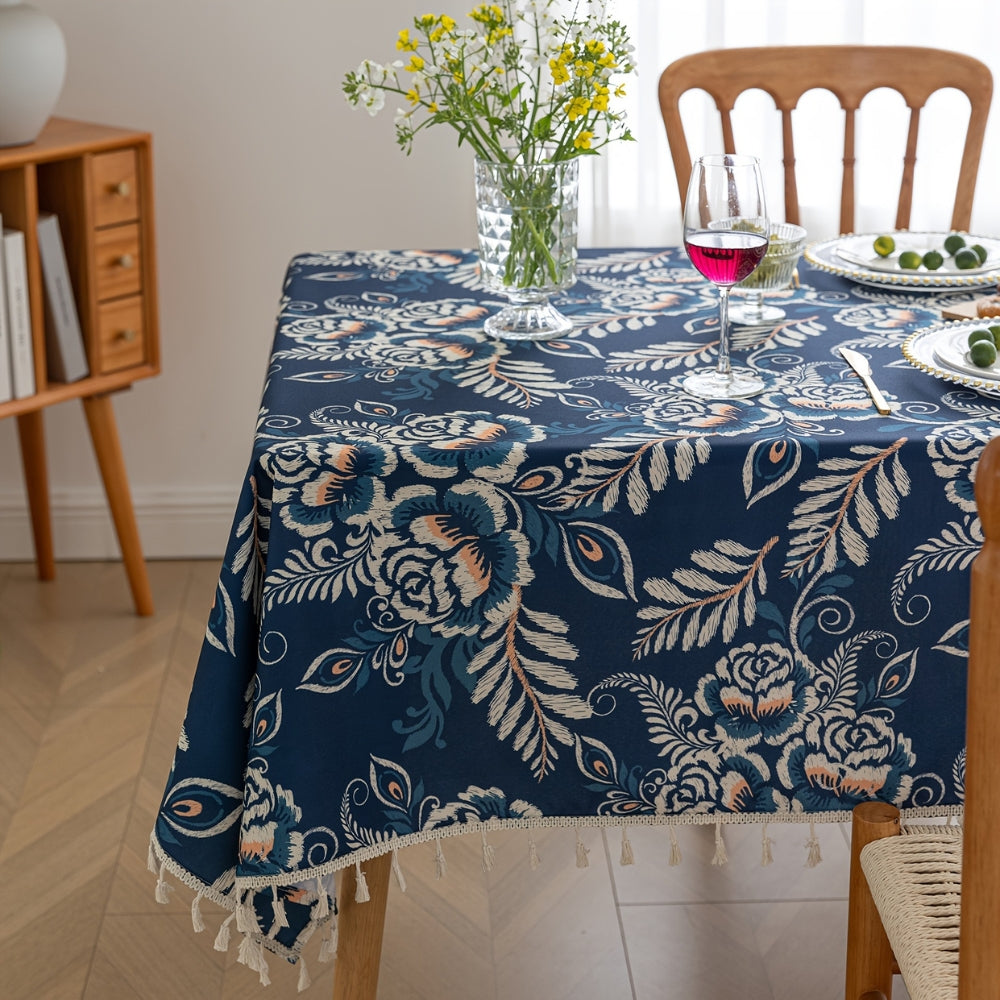Boho-duk med påfugl, blomster og dusker
