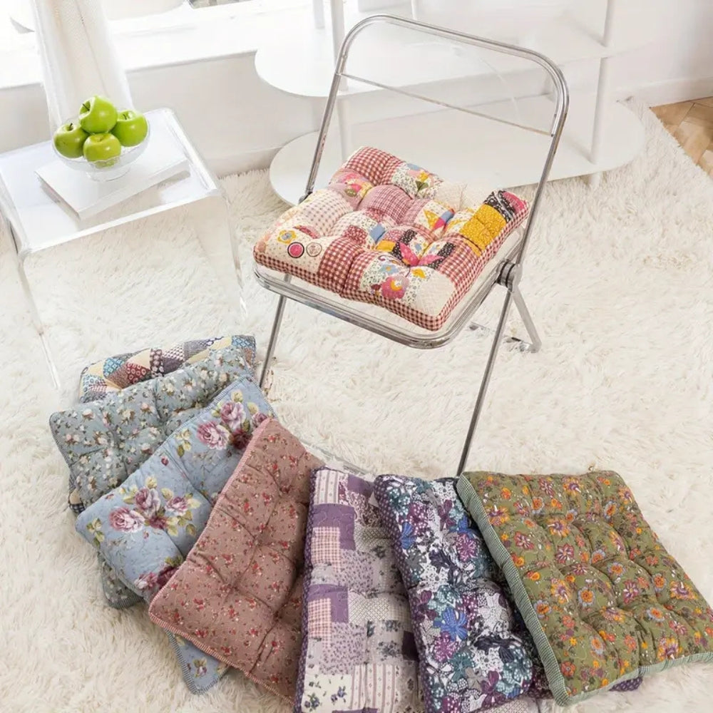 Tykke boho-seteputer med blomster