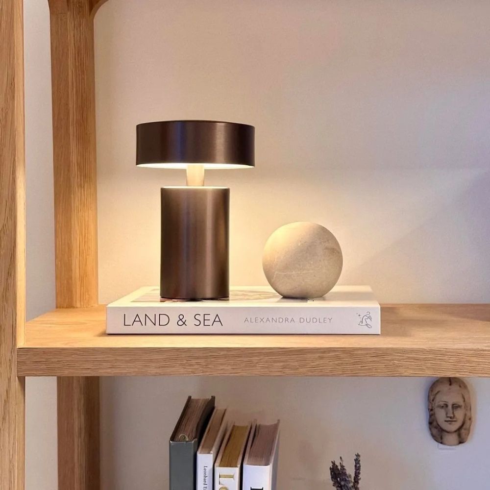 Lumé LED-bordlampe i søyleform