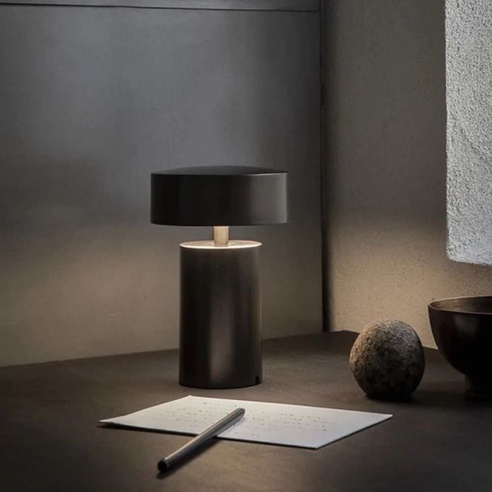 Lumé LED-bordlampe i søyleform