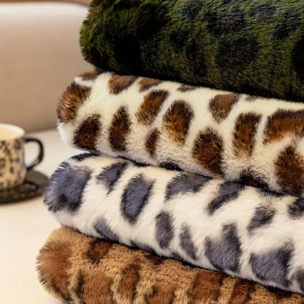 Lunt sofatrekk med leopardmønster
