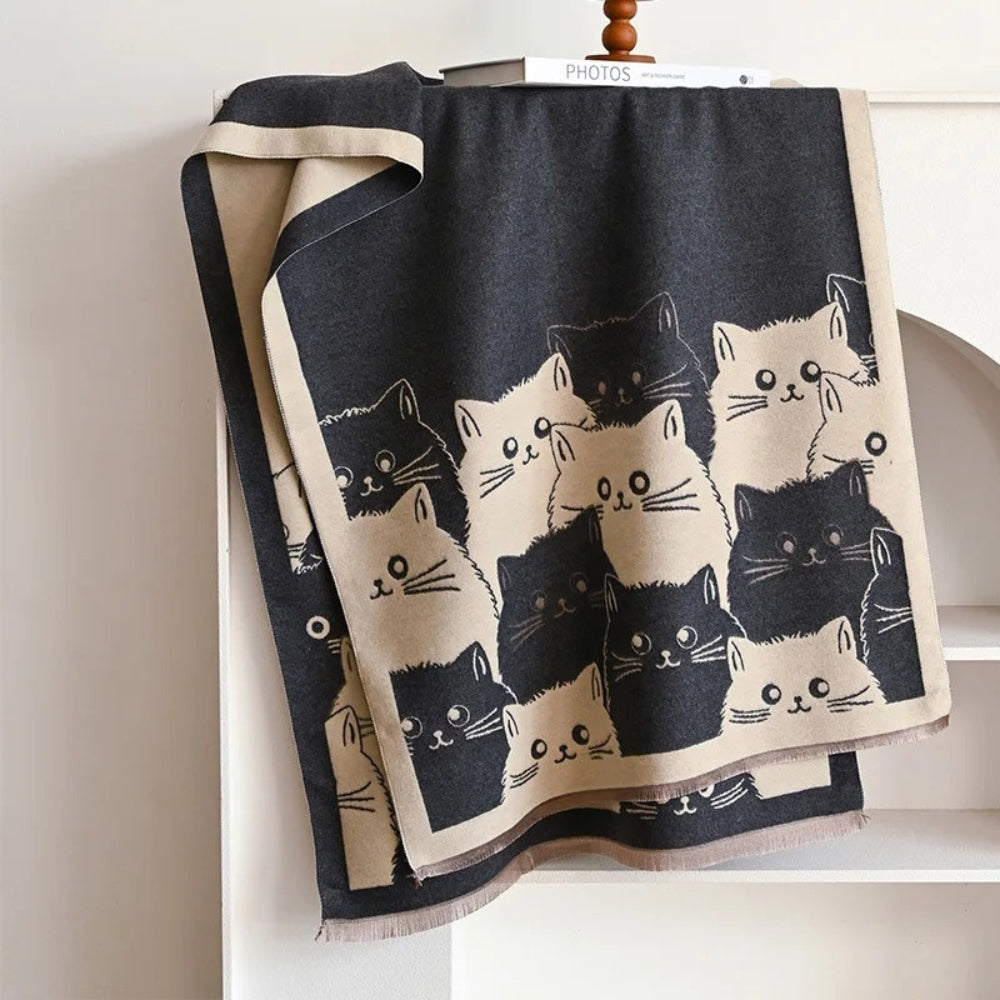 Vinterskjerf i jacquard med søte katter