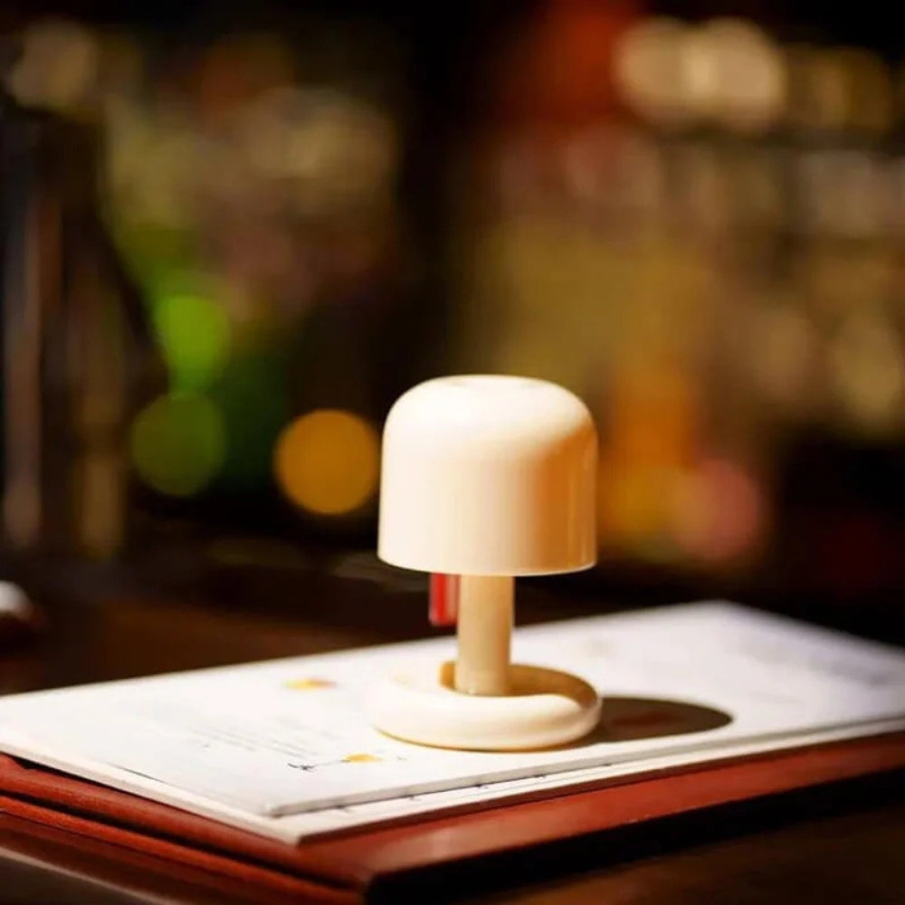 Lumia mini bordlampe formet som sopp