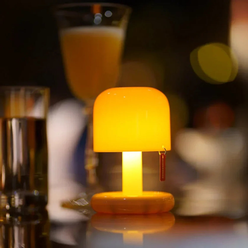 Lumia mini bordlampe formet som sopp