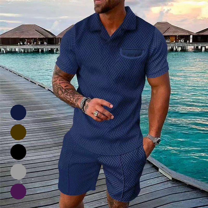 Uformelt trykt sett av Polo T-skjorte og shorts for menn