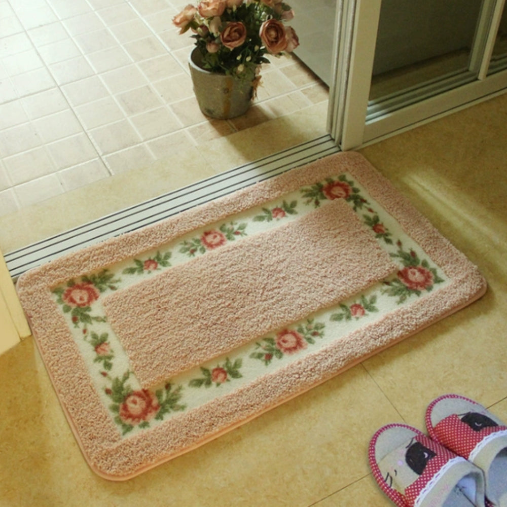 Absorberende badematte med blomsterbord