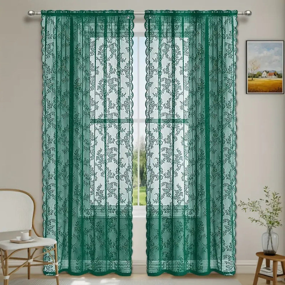 Transparente gardiner med blomster