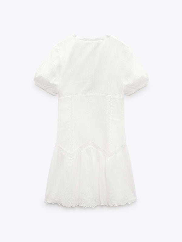 Kvinne Mini Kjole Fluffy Ermer V - Hals Broderi - NordHjem