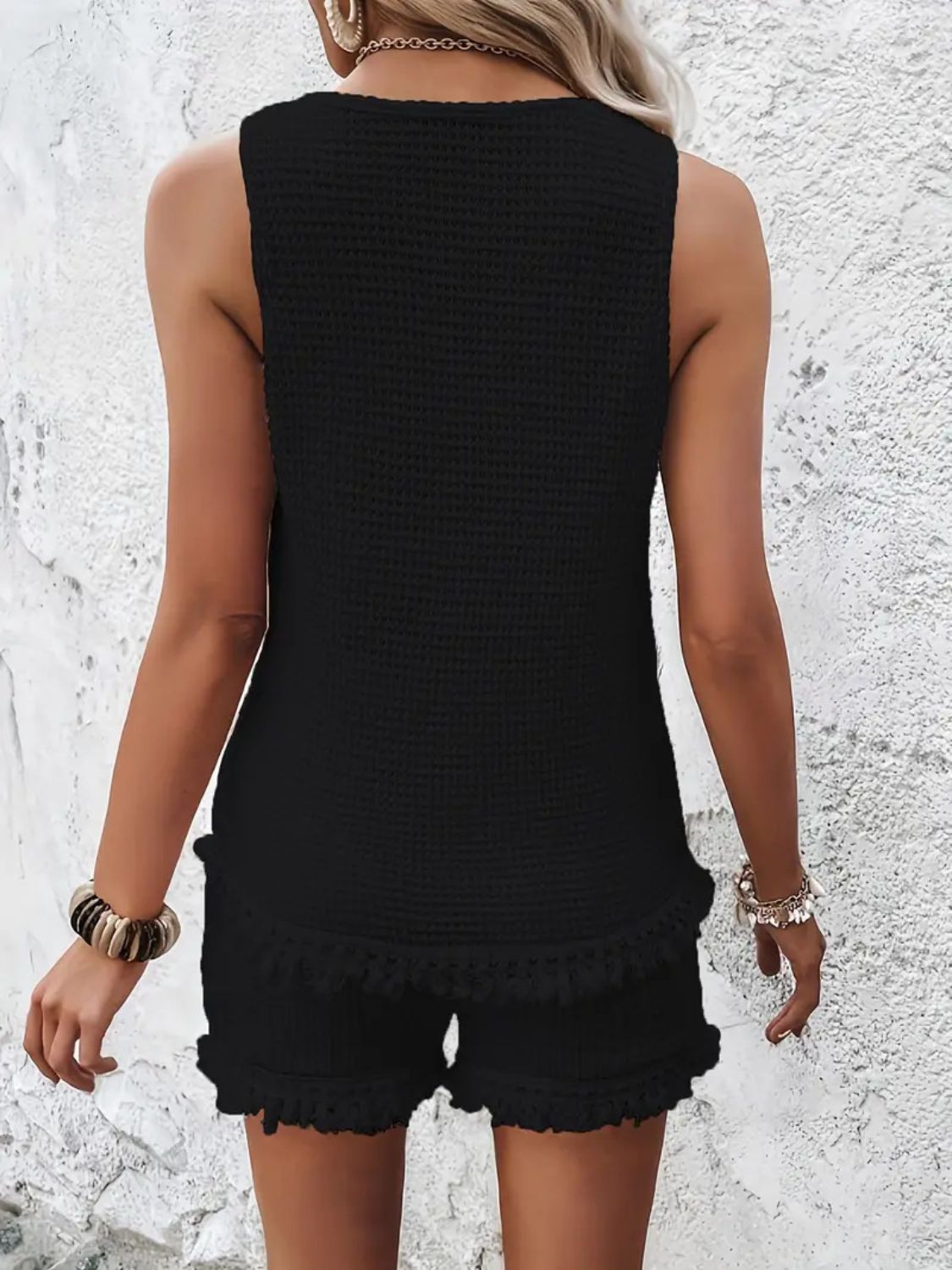 Kvinnenes Tanktop med Rund Hals og Bred Stropp samt Shorts Sett - NordHjem