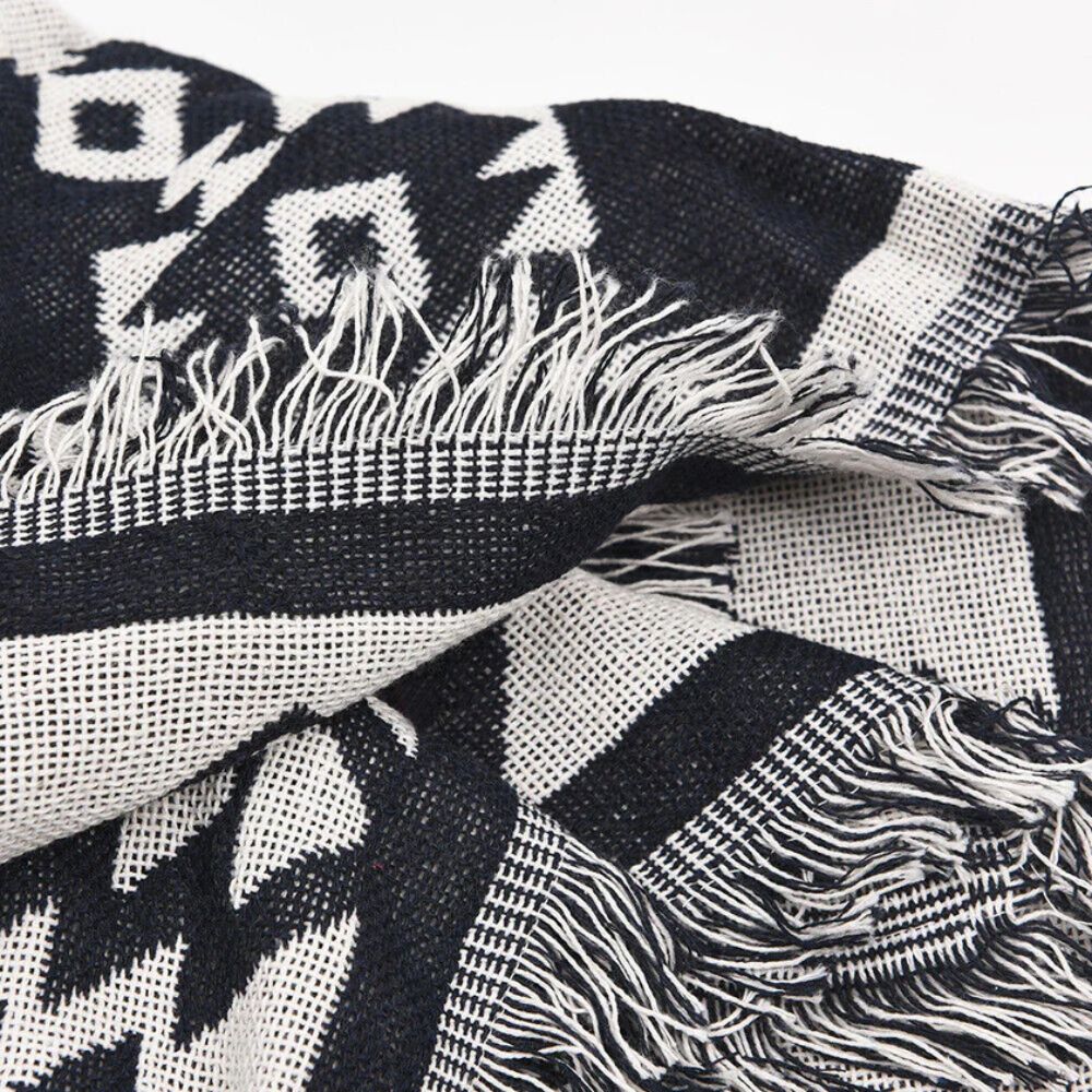 Nomad Weave boho-pledd
