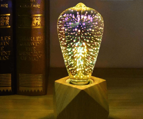 3D LED Dekorativ Lyspære – Sølvbelagt Glass, E27, 6.3 Tommer - NordHjem