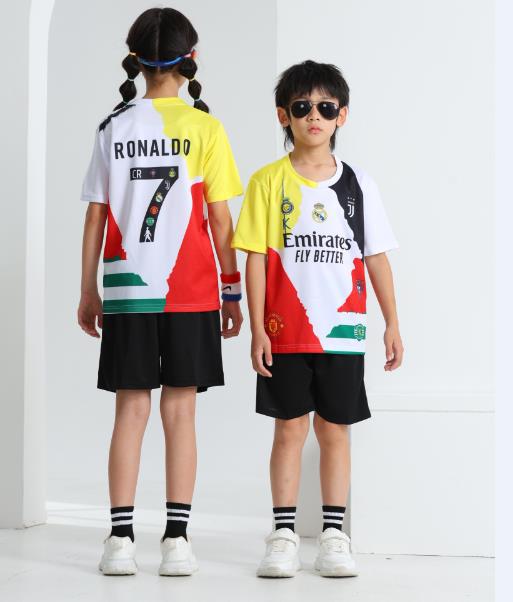 Ronaldo Fotballdrakt til Barn - Trøye og shorts
