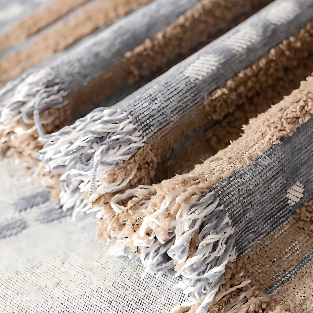 Boho-sofatrekk og pledd i plysj i Sahara-stil