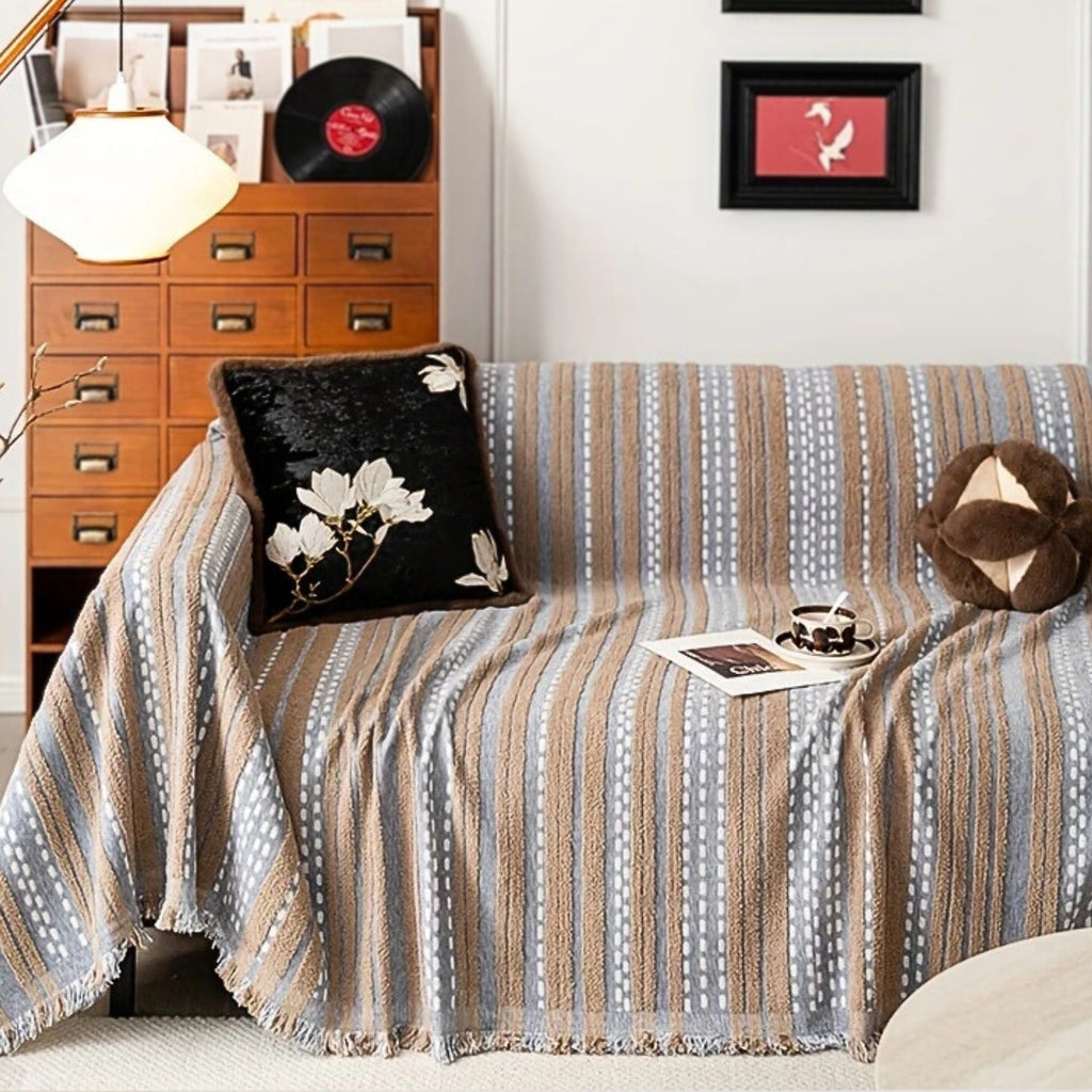 Boho-sofatrekk og pledd i plysj i Sahara-stil