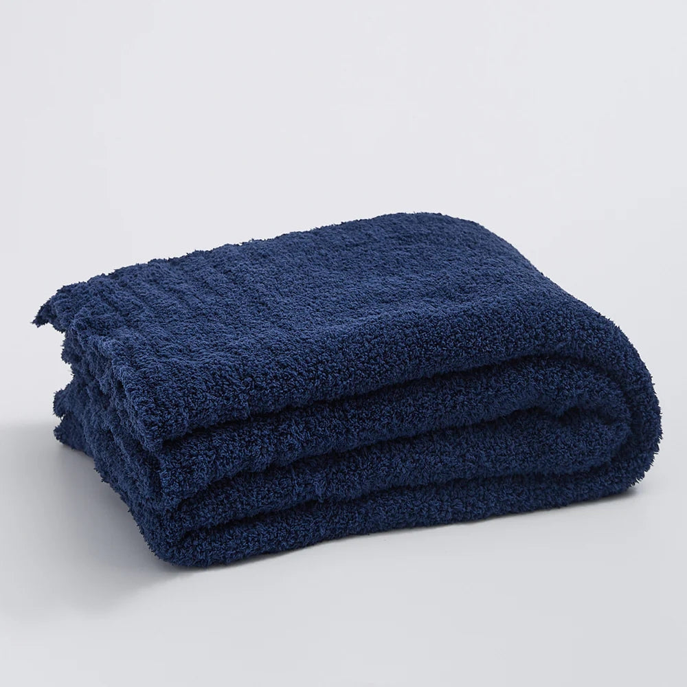 Soft Nest minimalistisk strikkepledd
