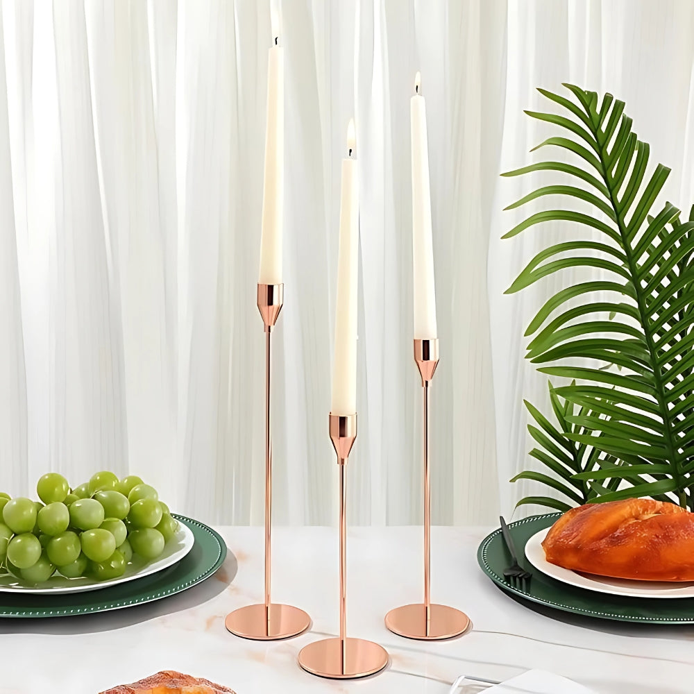 Høyt og elegant lysestaketrio