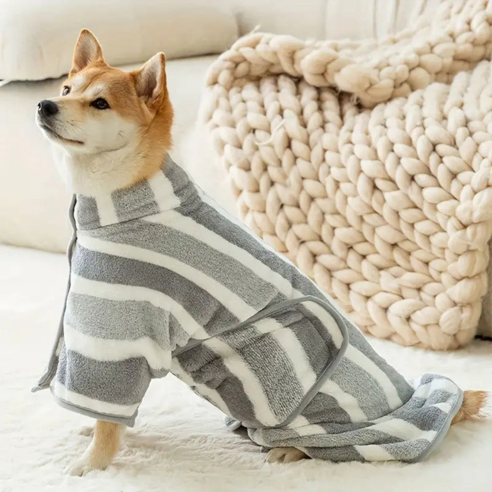 Skånsom tørkekåpe til hunden – Grå Cuddle