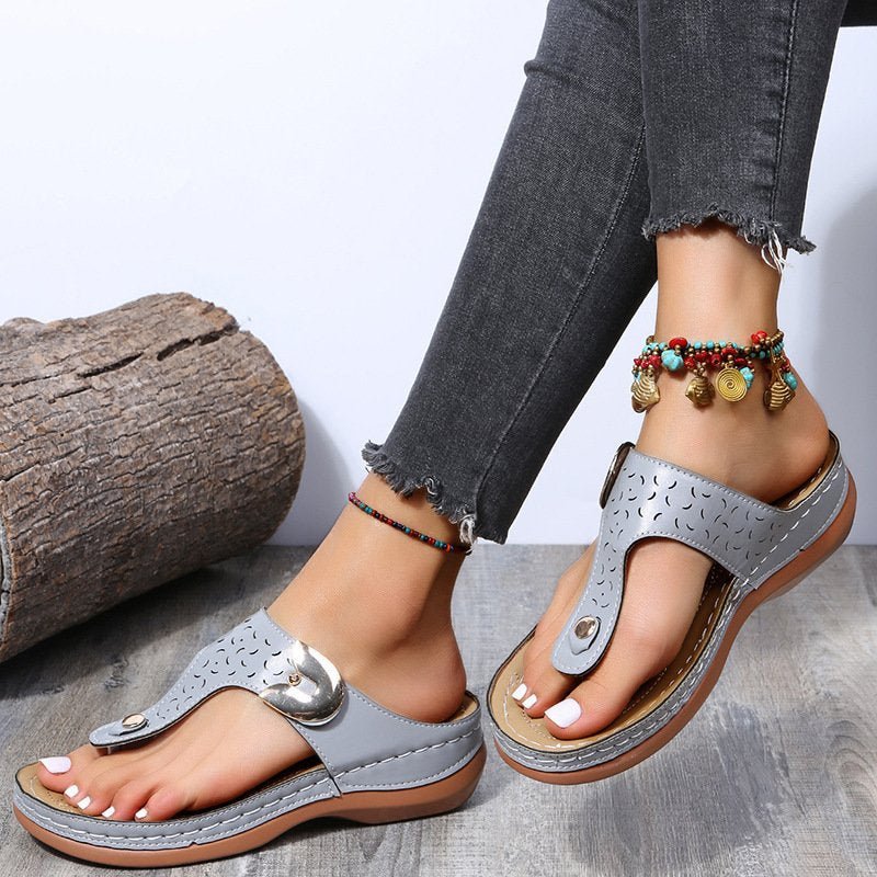 Flip Flops med Kileformet Hæl - NordHjem
