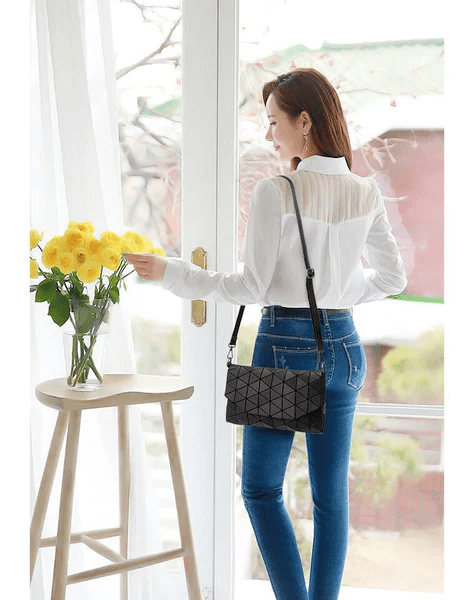 Stilig Geometrisk Skulderveske – Trendy & Allsidig Design - NordHjem